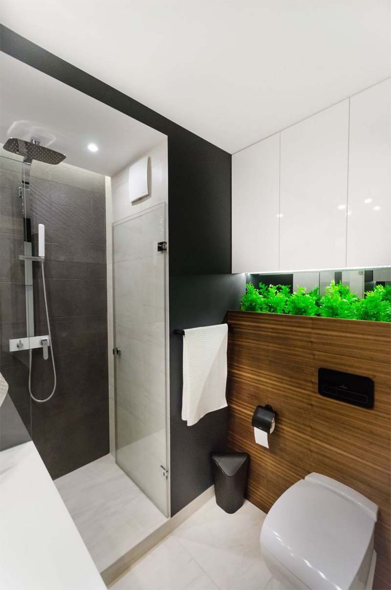 Phòng tắm có diện tích nhỏ nhưng được chủ nhà đầu tư nội thất rất tiện nghi